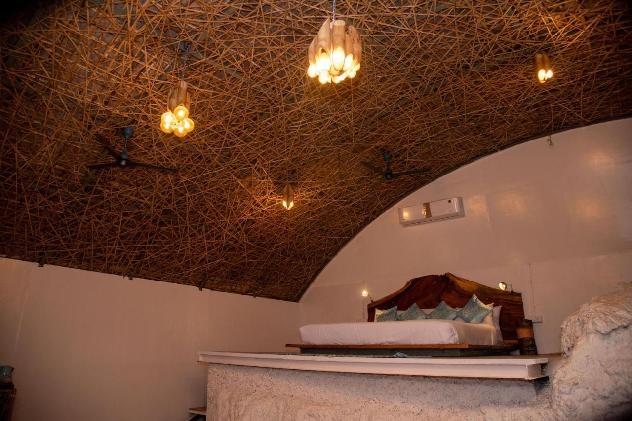 Obrigado By Craftels Hotel Canaguinim Buitenkant foto