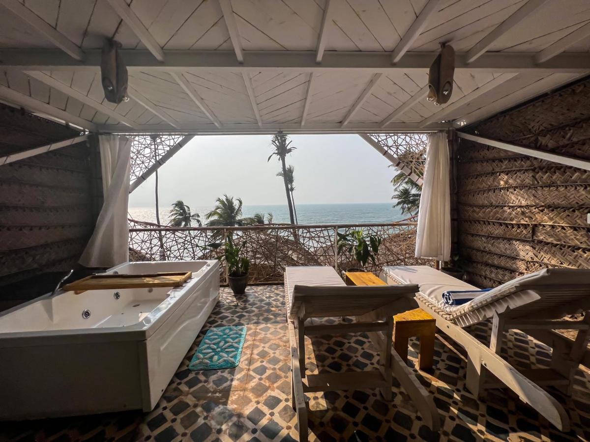 Obrigado By Craftels Hotel Canaguinim Buitenkant foto