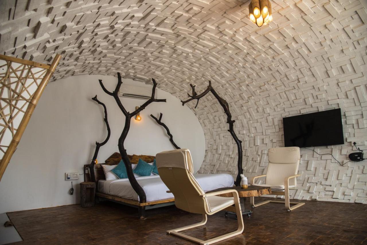 Obrigado By Craftels Hotel Canaguinim Buitenkant foto