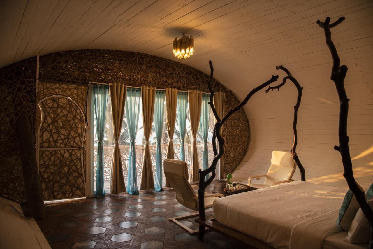 Obrigado By Craftels Hotel Canaguinim Buitenkant foto
